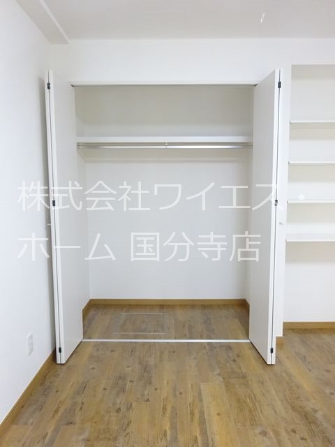 ＪＲ中央線 西国分寺駅 徒歩10分 3階建 築41年の内装写真