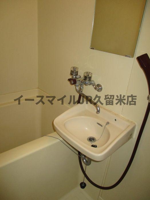 ＪＲ鹿児島本線 久留米駅 徒歩12分 2階建 築36年の風呂写真