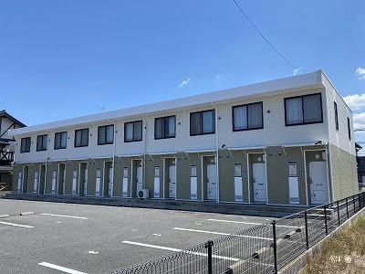 レオパレスｈａｐｐｙの建物外観