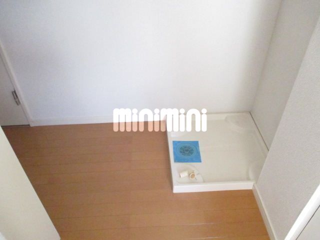洗面設備　室内洗濯機置き場
