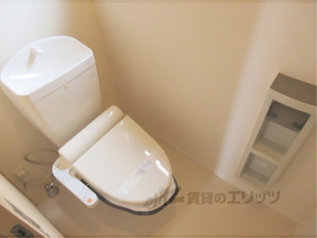 【守山市立入町のアパートのトイレ】