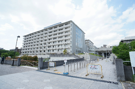 【コープ鴨川 B棟の病院】