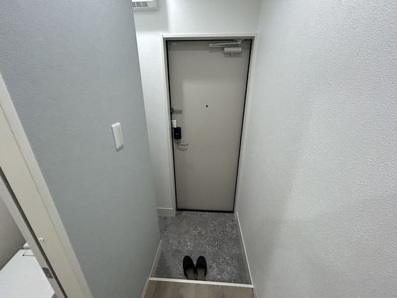 玄関　※別部屋の写真です