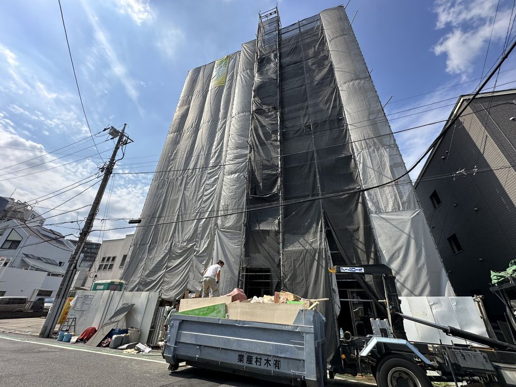 【千葉市中央区要町のマンションの建物外観】