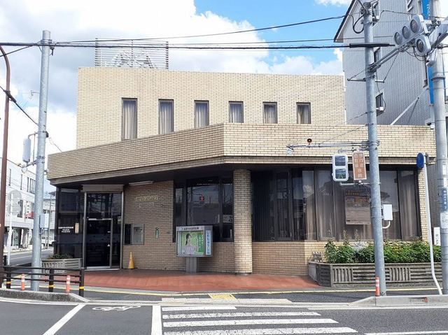 【守山市播磨田町のマンションの銀行】