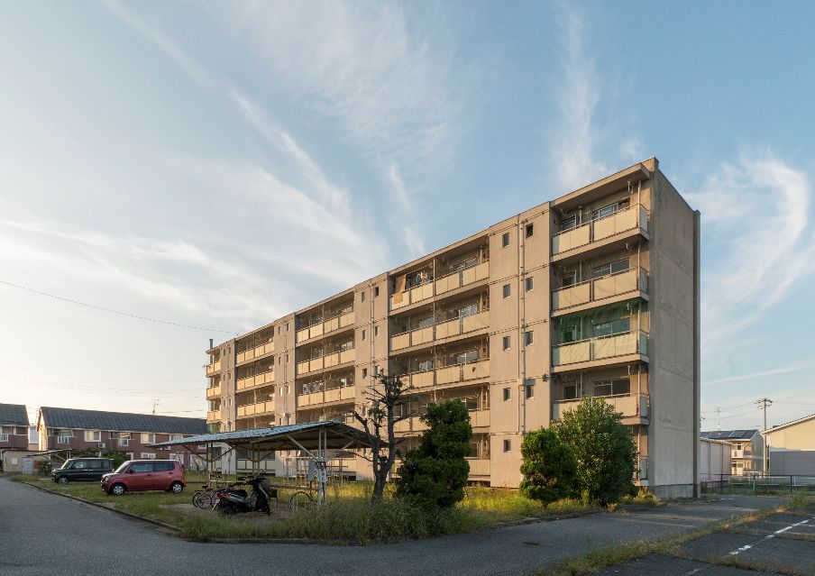 【久米郡美咲町原田のマンションの建物外観】