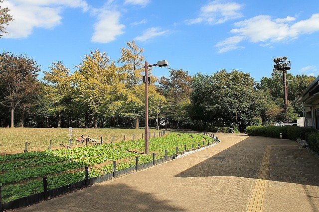 【オーガスタコート上井草の公園】