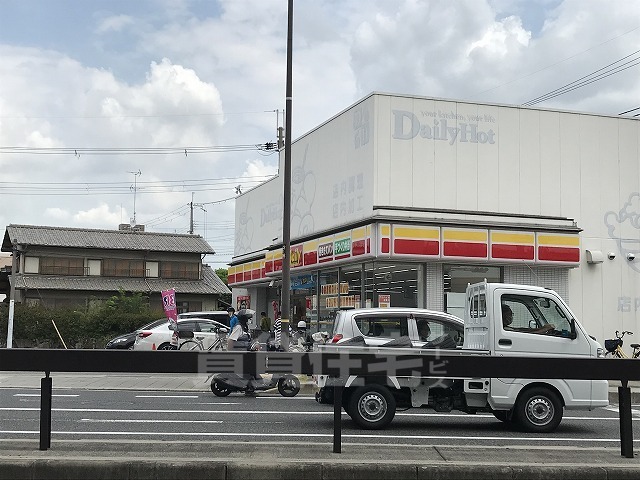 【ベルテック武庫川のコンビニ】