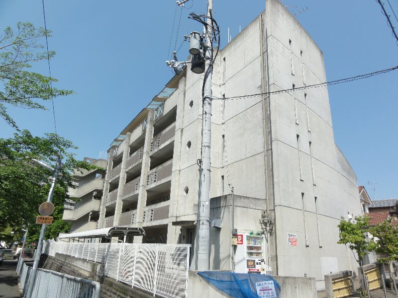 モイセス桜木の建物外観