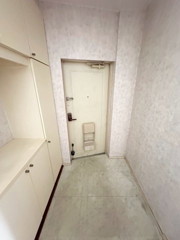 玄関　ゆったりとした玄関です