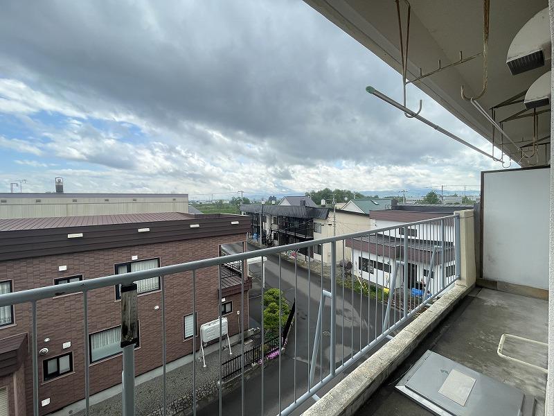 バルコニー　バルコニー