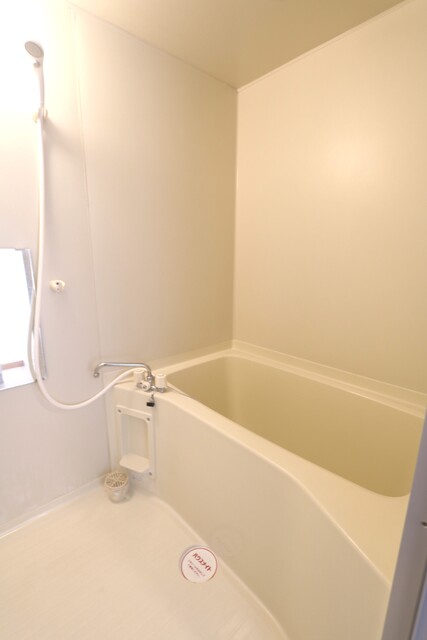 バス・シャワールーム　☆バス・トイレ別☆