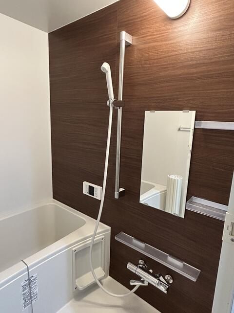 バス・シャワールーム　浴室