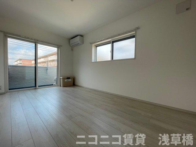 居室・リビング　別号室イメージの為、現状を優先致します。