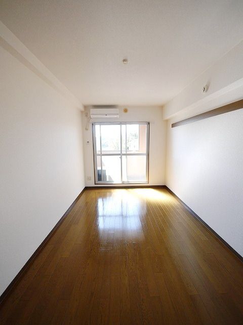 居室・リビング　★お部屋探しは株式会社タウンハウジング東京まで★