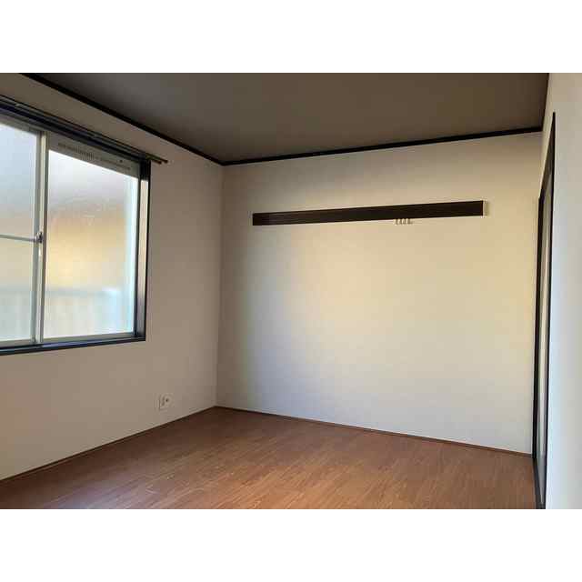 居室・リビング　南東洋室