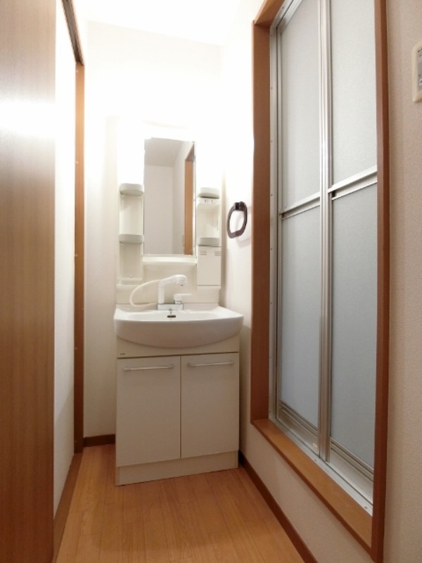 洗面設備　図面と現状に相違がある場合には現状を優先．．．