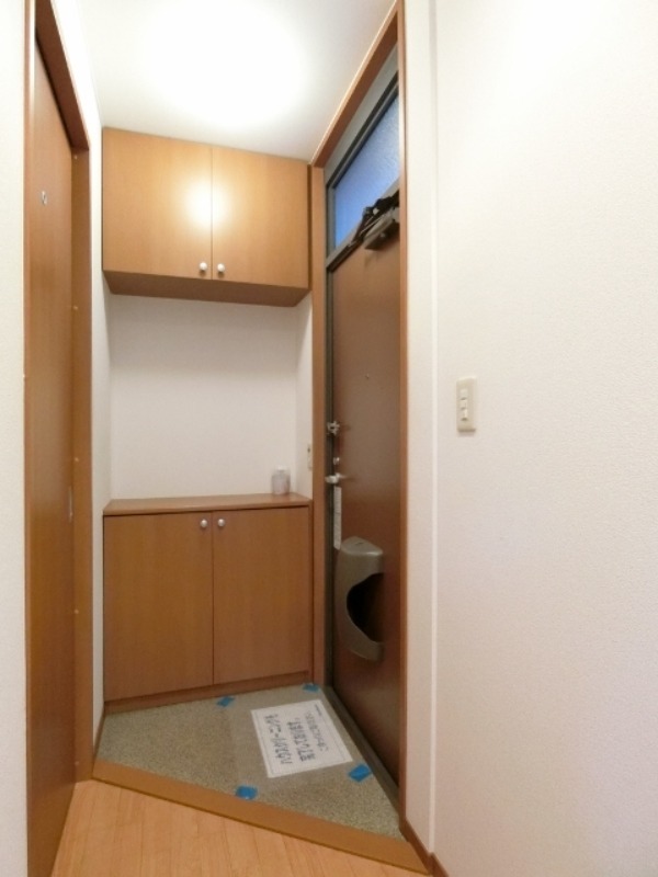 玄関　図面と現状に相違がある場合には現状を優先．．．