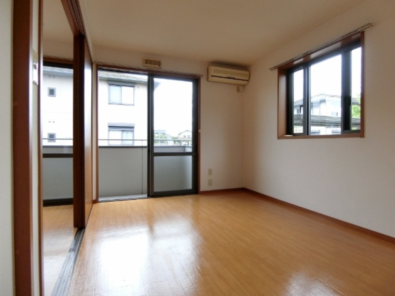 居室・リビング　図面と現状に相違がある場合には現状を優先．．．