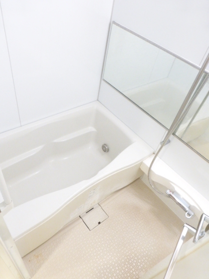 バス・シャワールーム　☆ゆっくりくつろげるお風呂☆