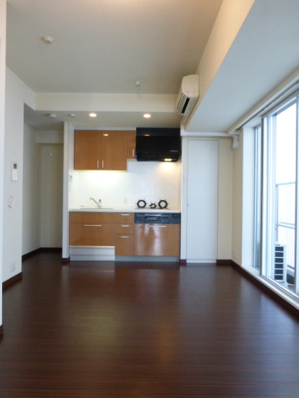 居室・リビング　☆明るい居室☆