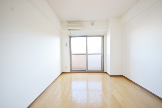 居室・リビング　★きれいな室内ですよ★