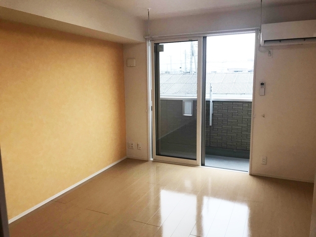 居室・リビング　居室