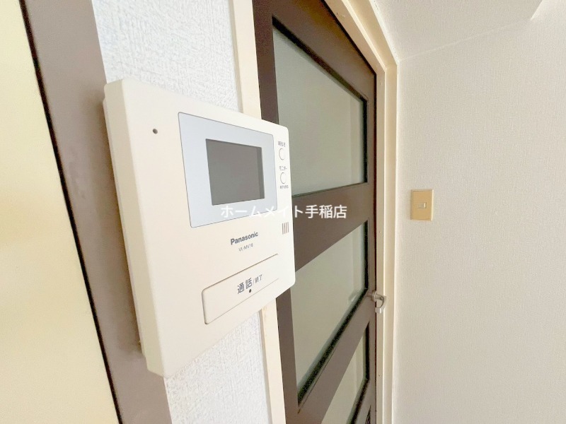 セキュリティ　モニター付きインターホン♪