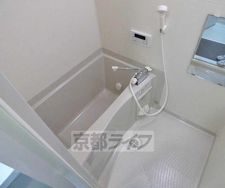 バス・シャワールーム　お風呂です。