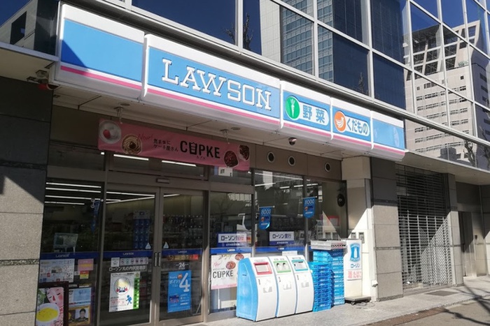 コンビニ　ローソン（コンビニ）まで350m