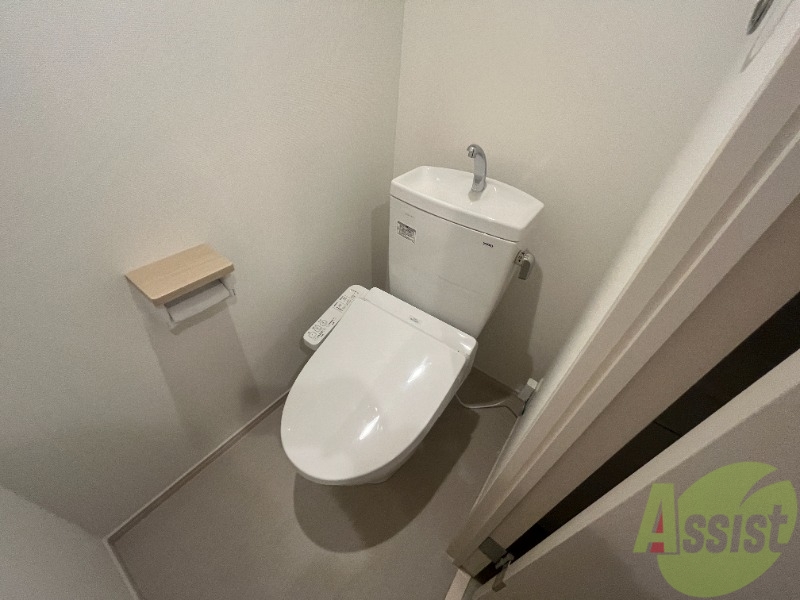 トイレ　トイレは清潔感があり安心して使用できそうです。