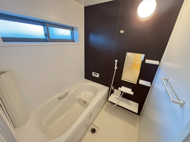 バス・シャワールーム　☆追い焚き機能付きバスルーム☆