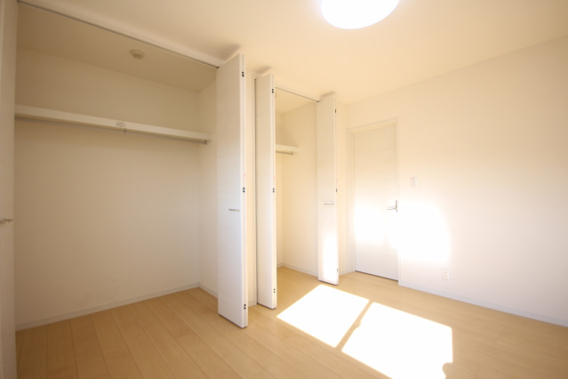収納　☆クローゼットは2ヵ所あります☆