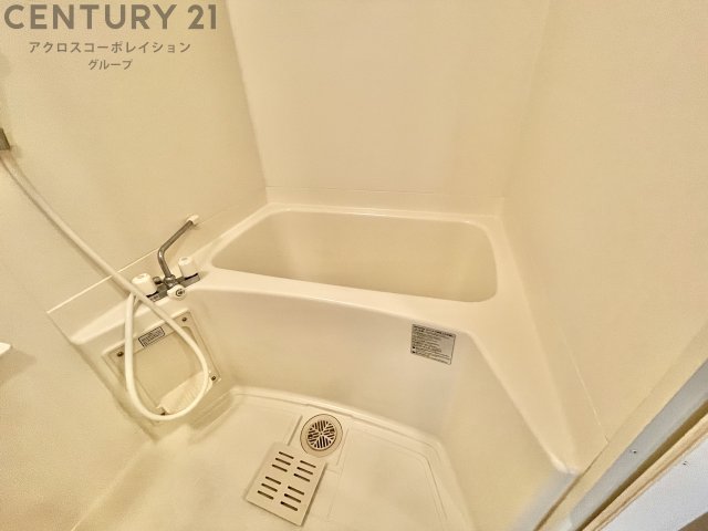 バス・シャワールーム　バストイレ別でおすすめです☆