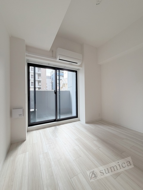 収納　参考写真です・階数により内装色が異なります