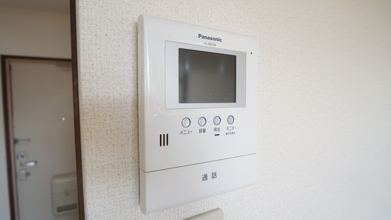 セキュリティ　モニター付きインターホン