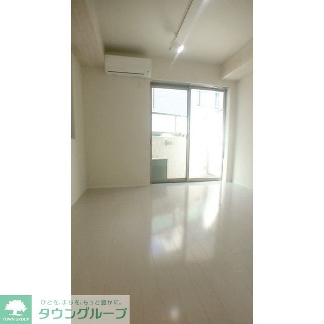 居室・リビング　同タイプ別部屋画像・現況優先