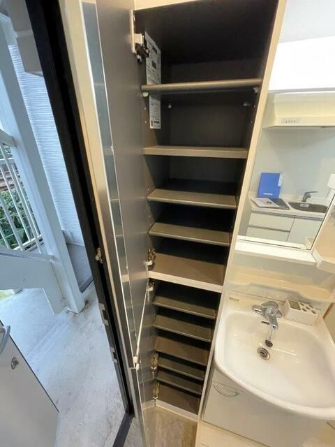 収納　北区栄町　Ｇｌａｎｚ栄町