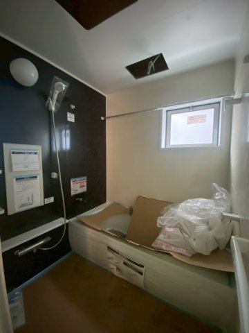 バス・シャワールーム　建築中