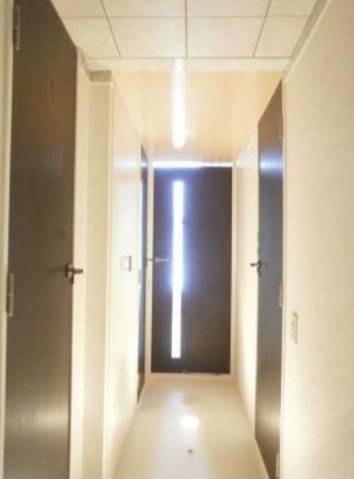 玄関　※別部屋参照