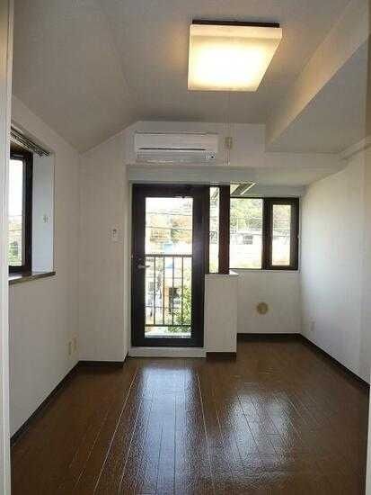 居室・リビング　★お問い合わせはタウンハウジング多摩センター店★