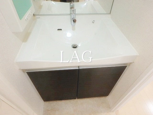 洗面設備　洗面台です。