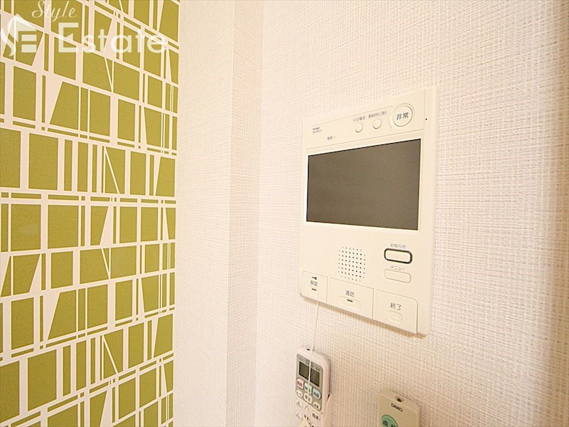 セキュリティ　モニター付きインターホン