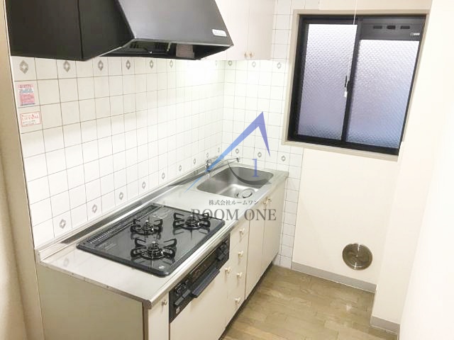 キッチン　キッチンです。