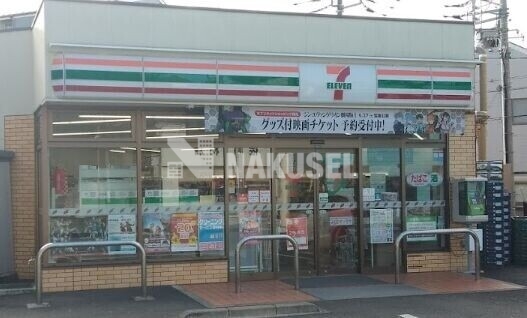 コンビニ　セブンイレブン世田谷下馬北店（コンビニ）まで26m