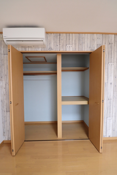 収納　クローゼット