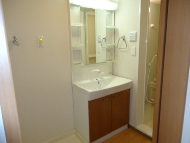 洗面設備　洗髪洗面化粧台