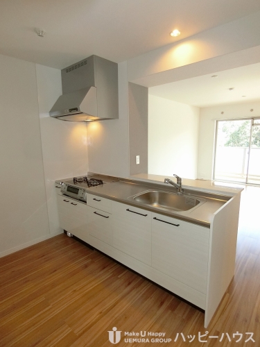 キッチン　※反転間取り・現況優先