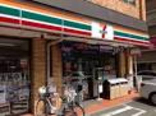 コンビニ　セブンイレブン朝日橋店（コンビニ）まで294m
