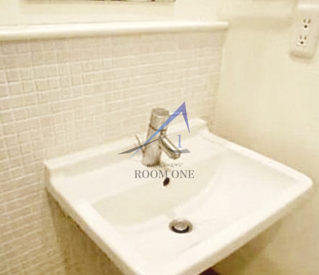 洗面設備　洗面台です。